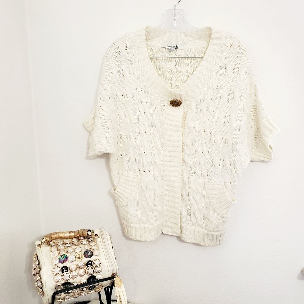 FOREVER 21 White cable knit women's short sleeve sweater pockets Lg.